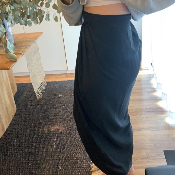 High waisted long Skirt with slit (tulip shape) - Picture 6 of 9